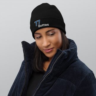 Beanie: 77 Bottas